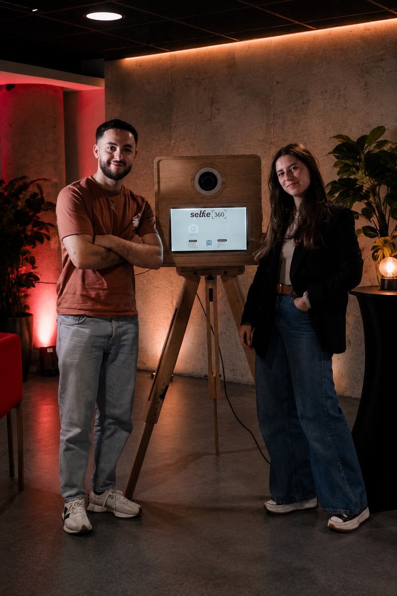 Chloé et Enzo, créateurs de BoothPilot